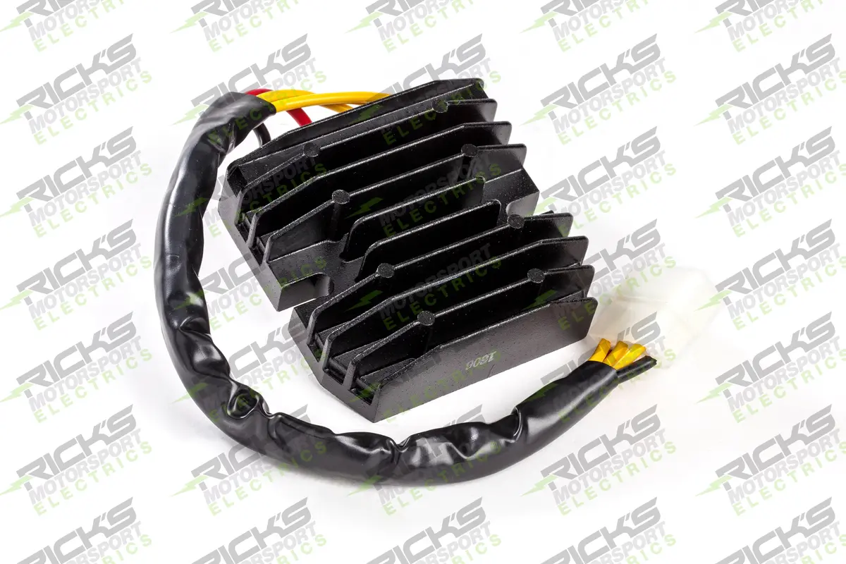 Regulator / Rectifier Suz - 27-010213 1