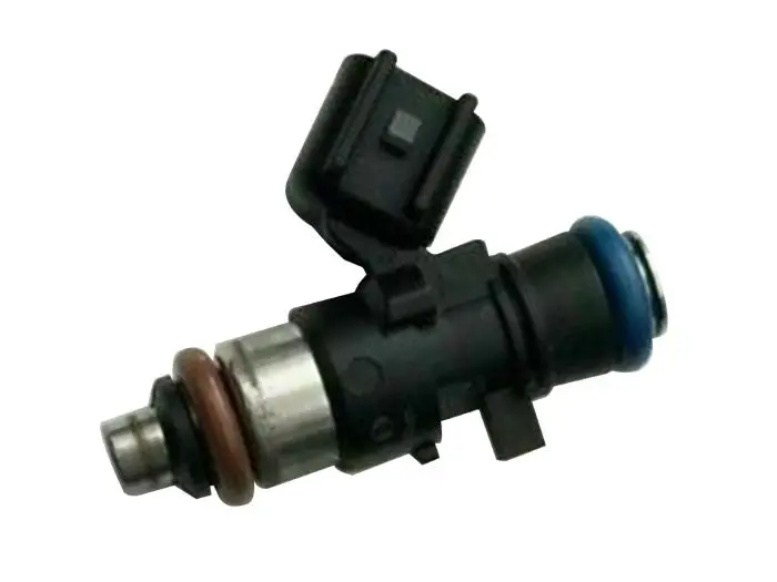 Bronco Fuel Injector - At-07902 1