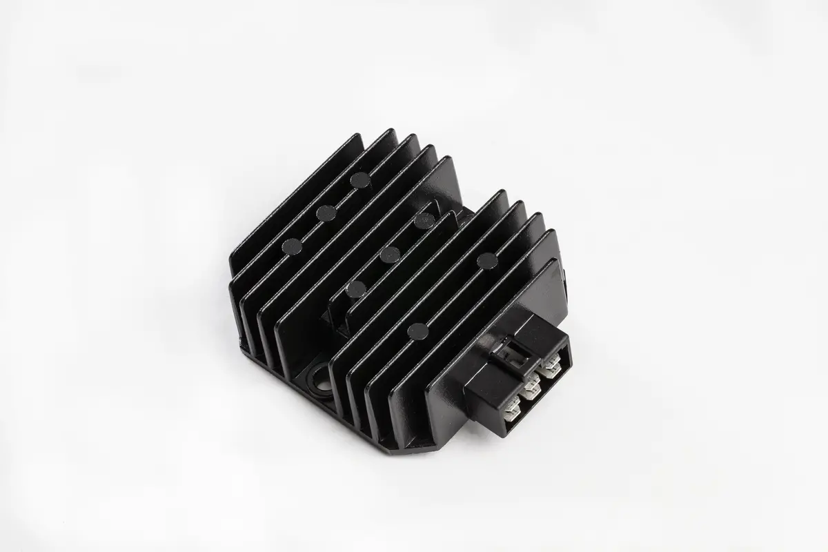 Regulator / Rectifier - 27-10301 1
