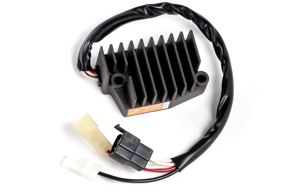 Regulator / Rectifier - 27-10412 1