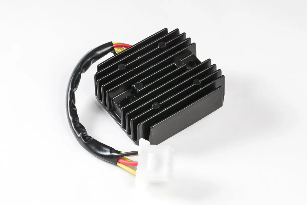 Regulator/Rectifier - 27-10322 1