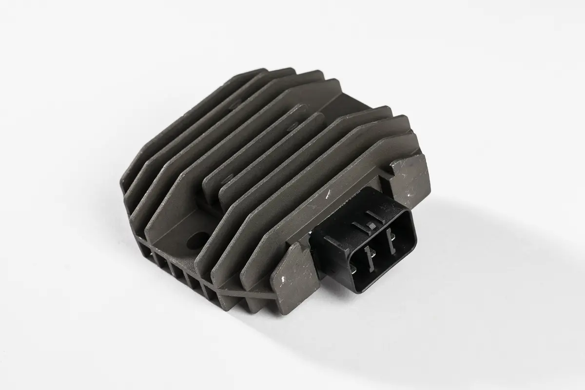 Rectifier / Regulator - 27-10668 1