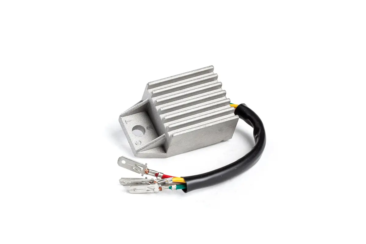 Regulator / Rectifier - 27-10703 1