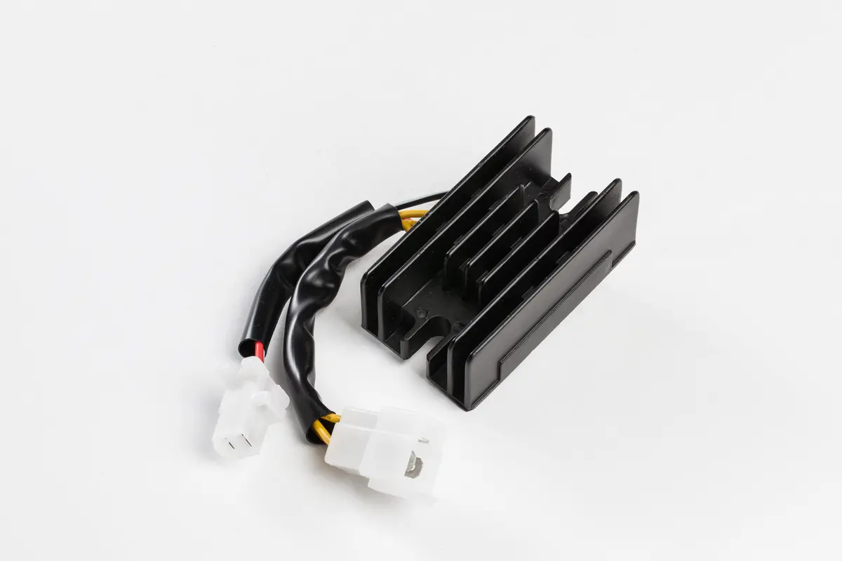 Rectifier / Regulator - 27-10662 1