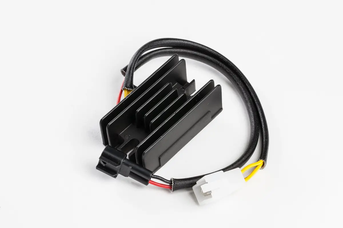 Regulator / Rectifier - 27-10249 1