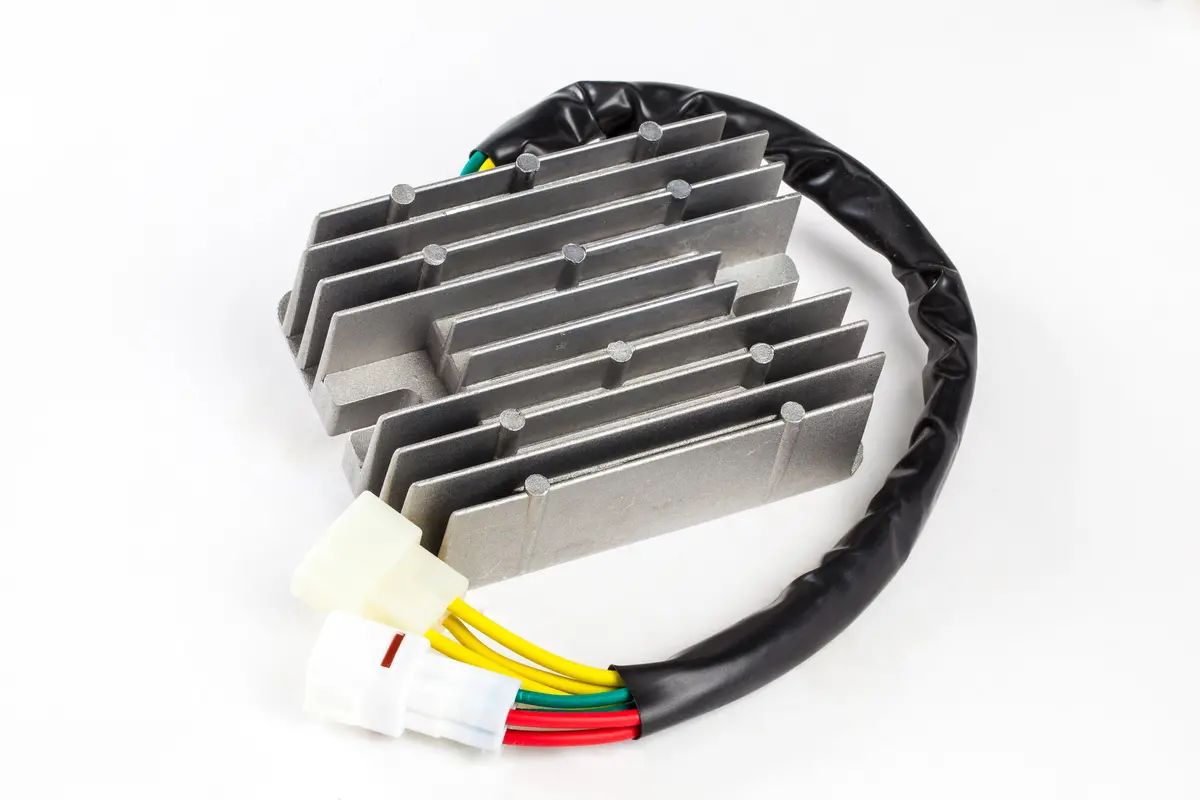 Regulator / Rectifier - 27-10205 1