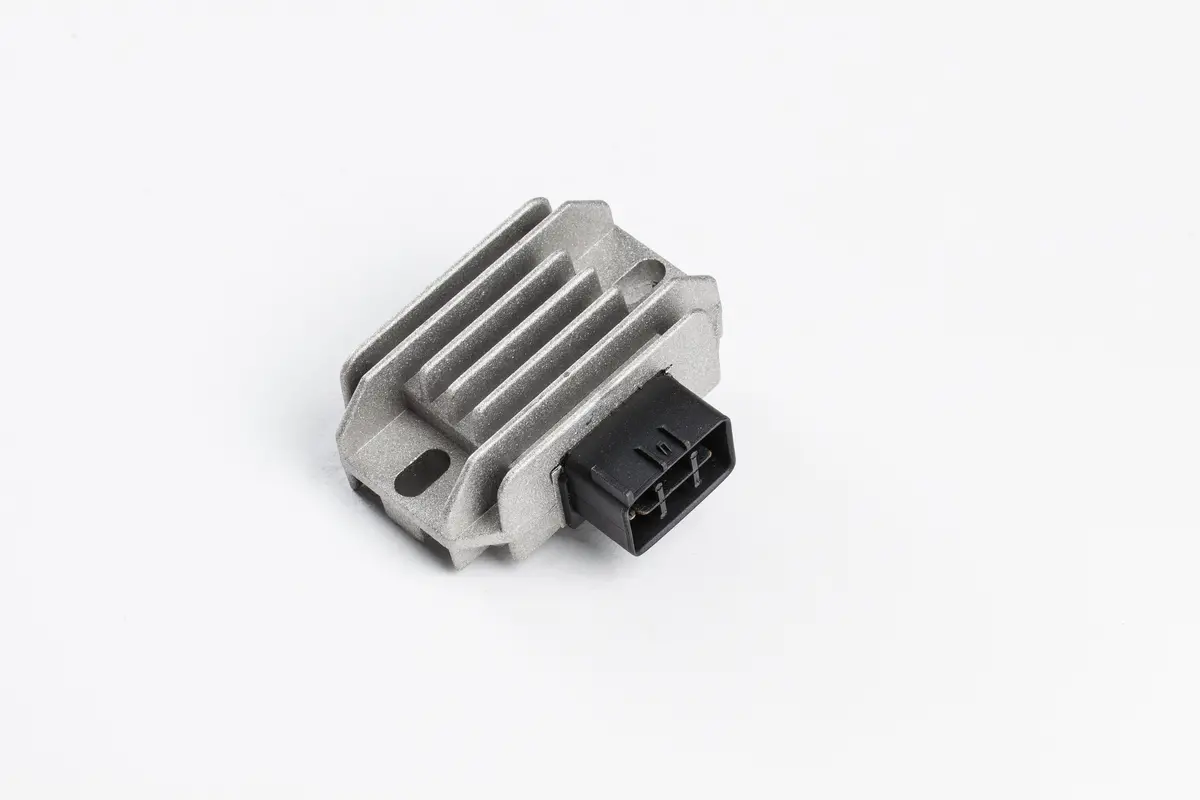 Regulator / Rectifier - 27-10248 1