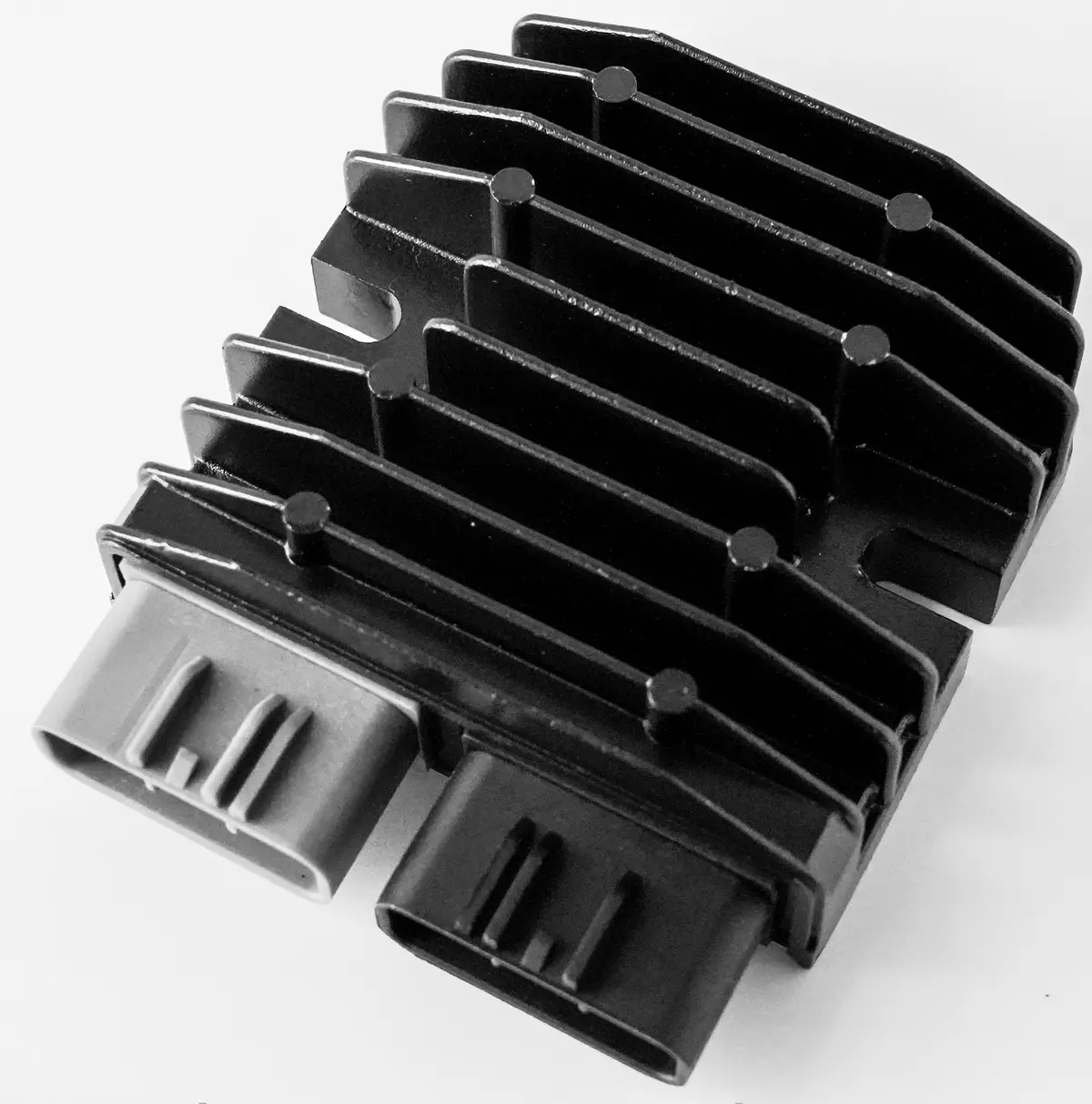 Rectifier / Regulator - 27-10571 1