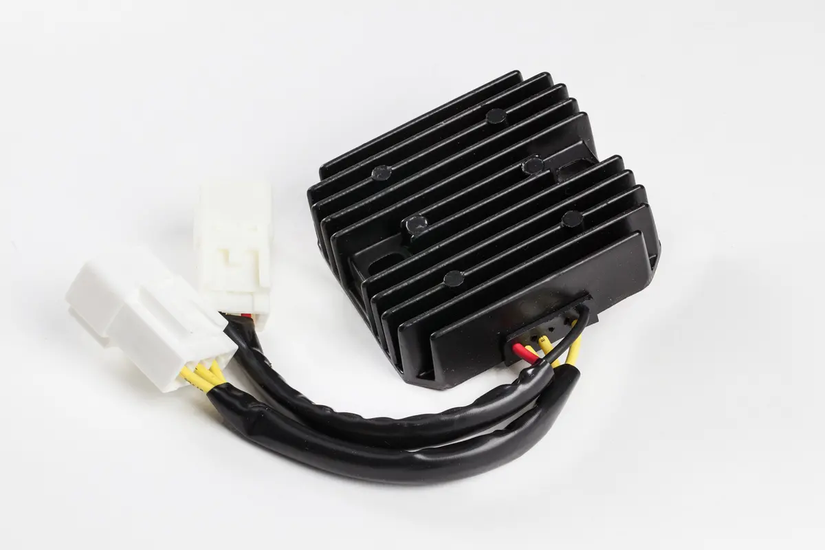 Regulator / Rectifier - 27-10129 1