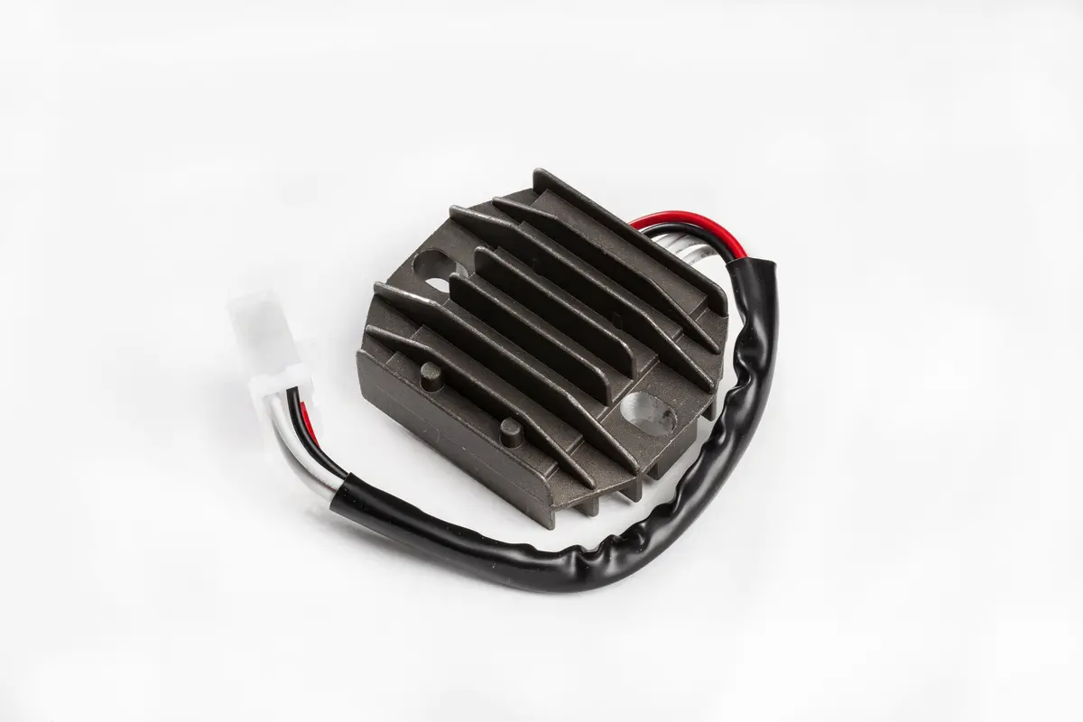 Regulator / Rectifier - 27-10305 1