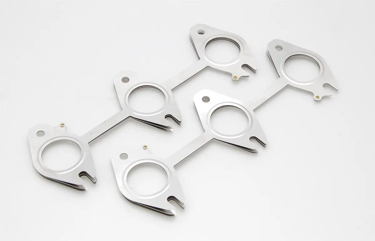 Cometic Mls Exhaust Manifold Gasket – Multi-Layer Steel, C5726-040 1