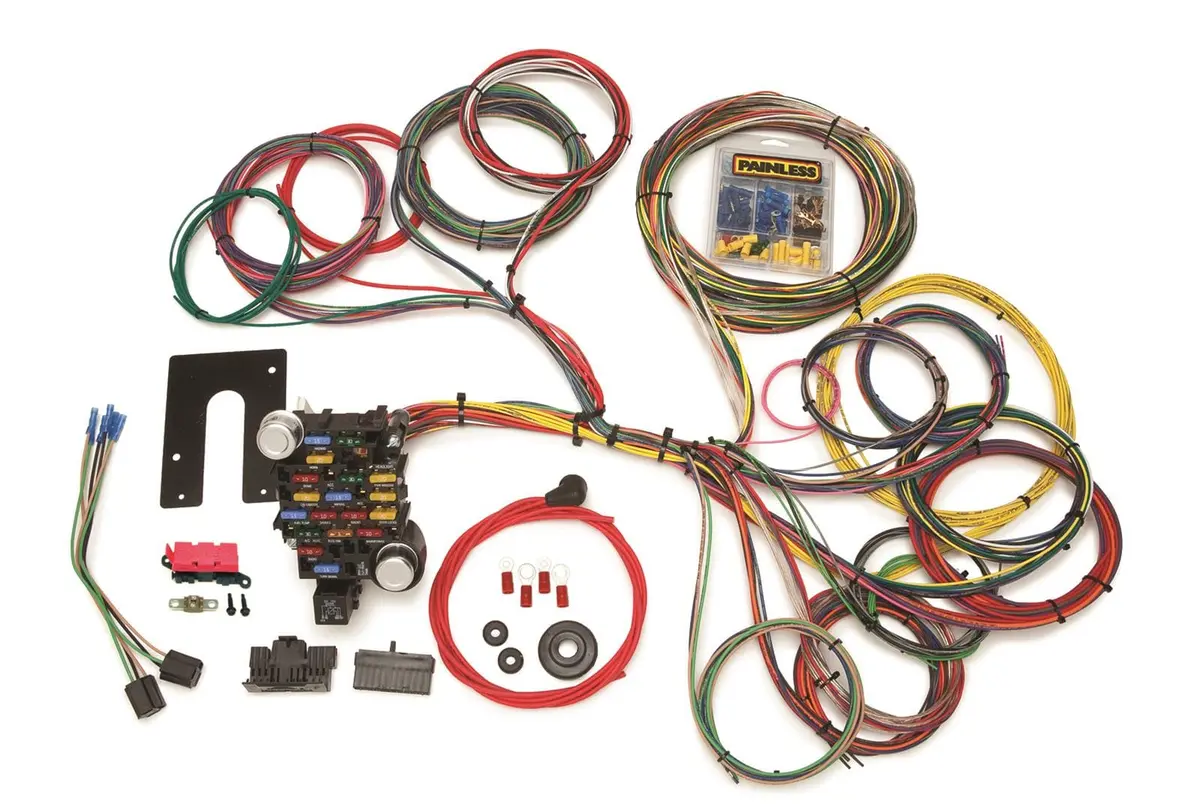 Painless Performance Universal Gm Truck Wiring Harness — 28-Circuit (Model 10204) 1